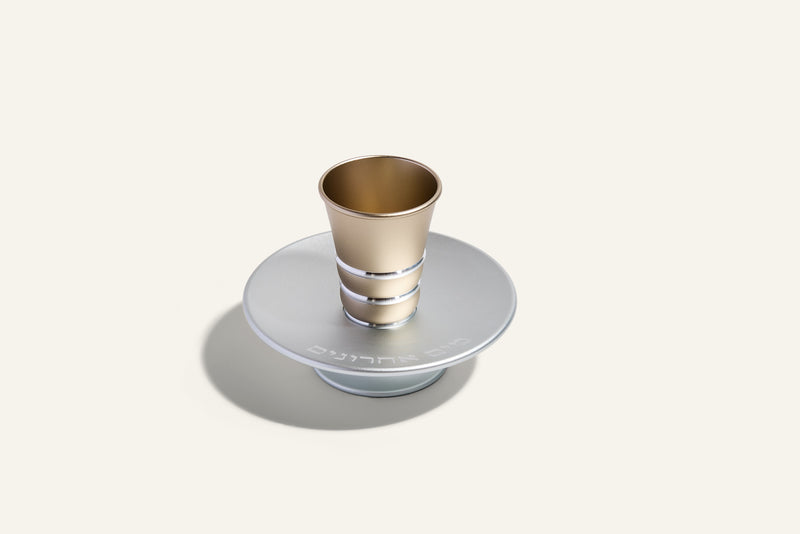 מים אחרונים Tumbler