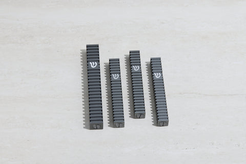 סט בתי מזוזה ריבוע מחורץ בסגנון Grooved (ללא נקודות)