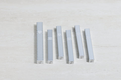 סט בתי מזוזה ריבוע מחורץ בסגנון Grooved (ללא נקודות)